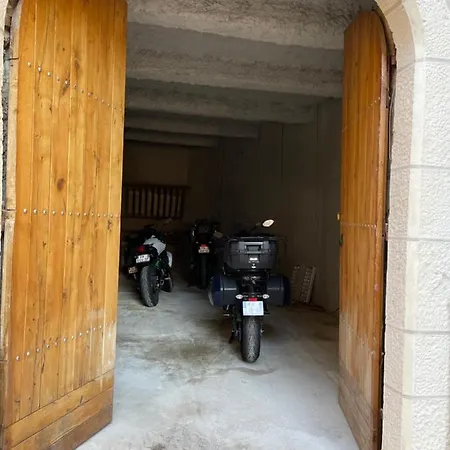 Du Couvent 3* Нарбонна